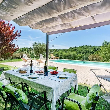 Stunning In Terranuova Bracciolini